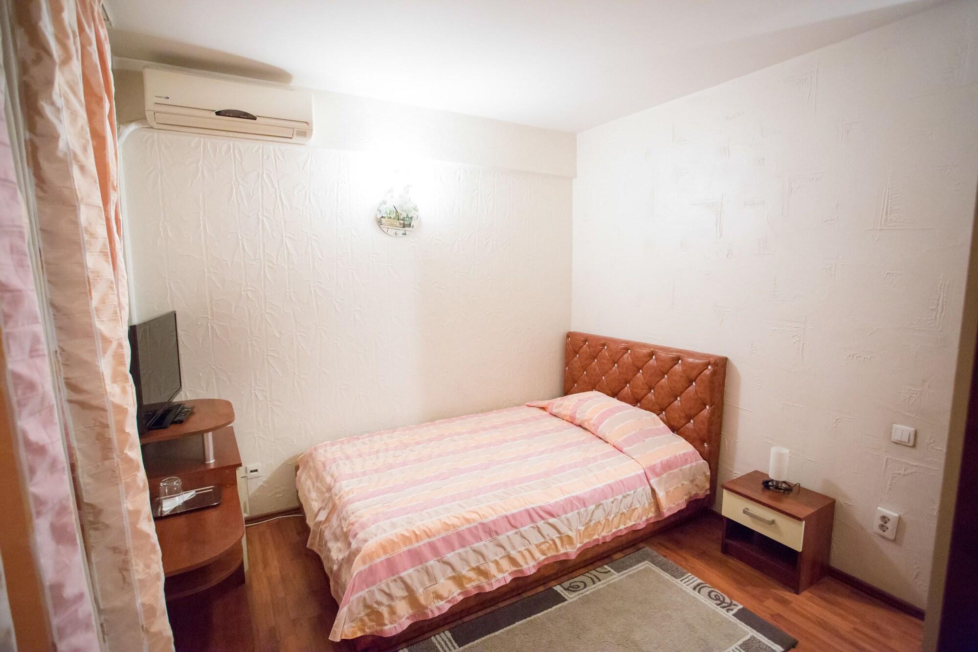 Hotel Euphoria Craiova Exteriör bild